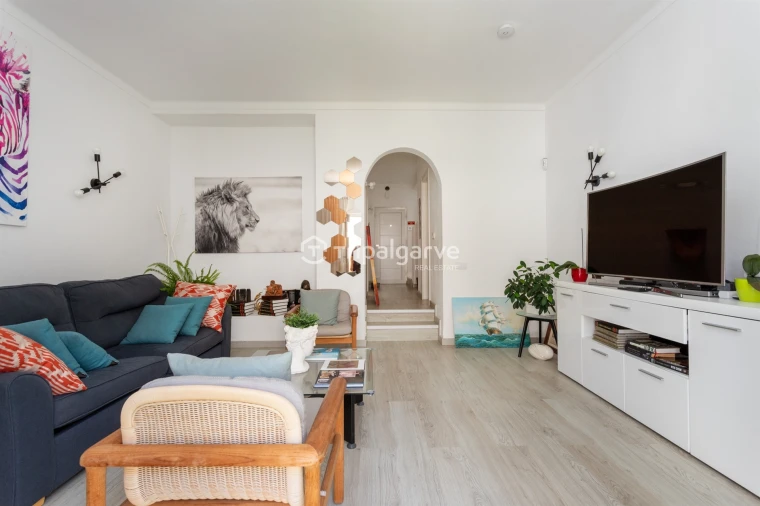 Moradia T2 para Venda em Albufeira e Olhos de Água Foto 11