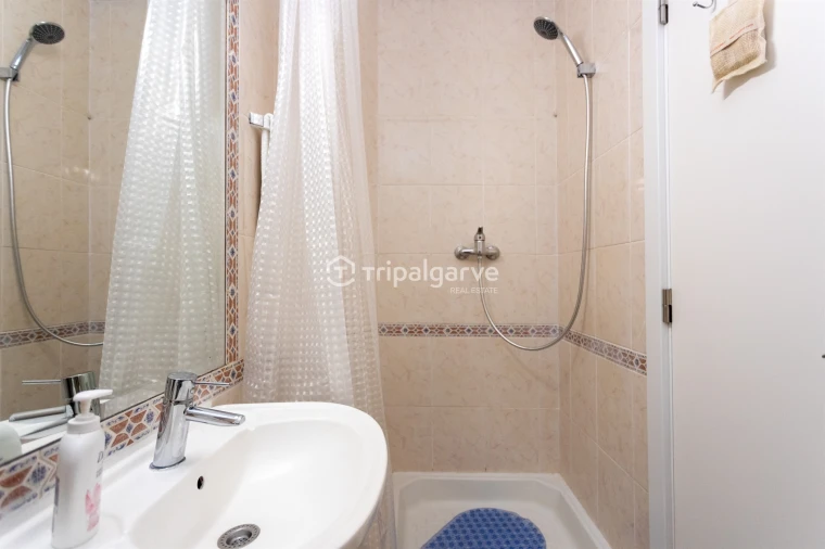 Moradia T2 para Venda em Albufeira e Olhos de Água Foto 21