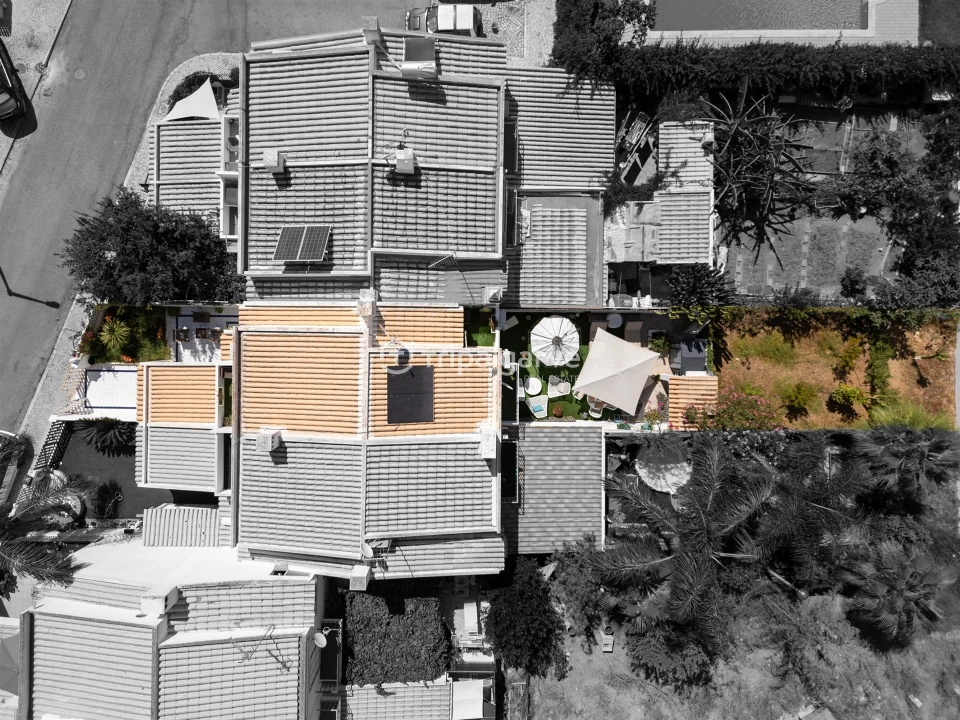 Moradia T2 para Venda em Albufeira e Olhos de Água Foto 39