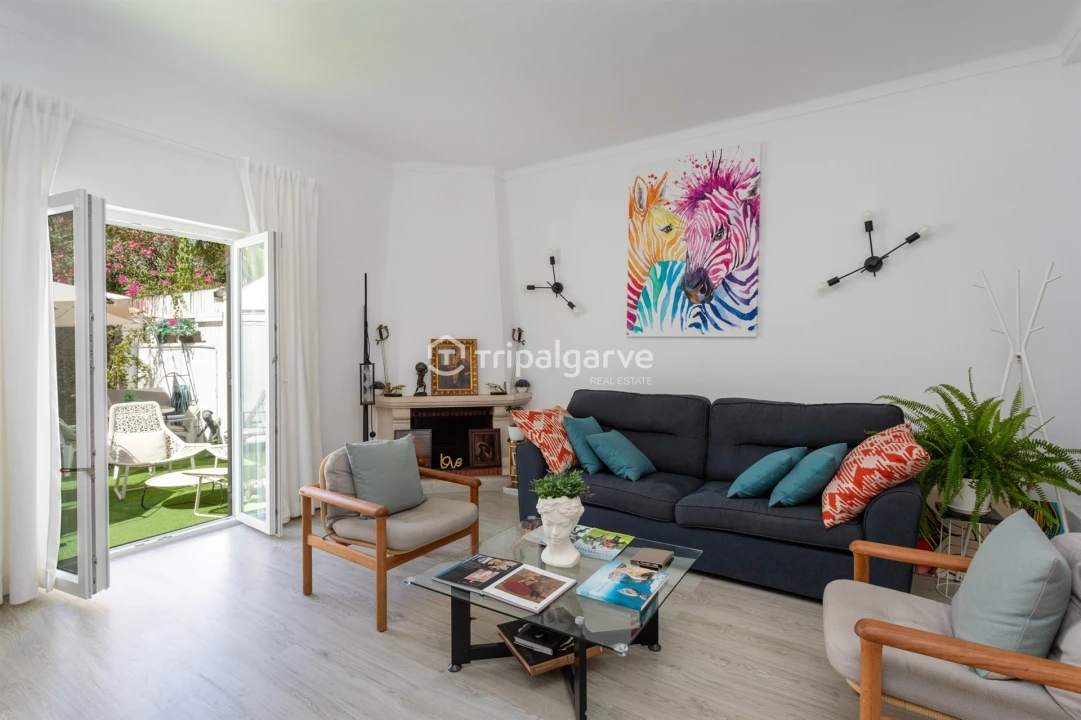 Moradia T2 para Venda em Albufeira e Olhos de Água Foto 10