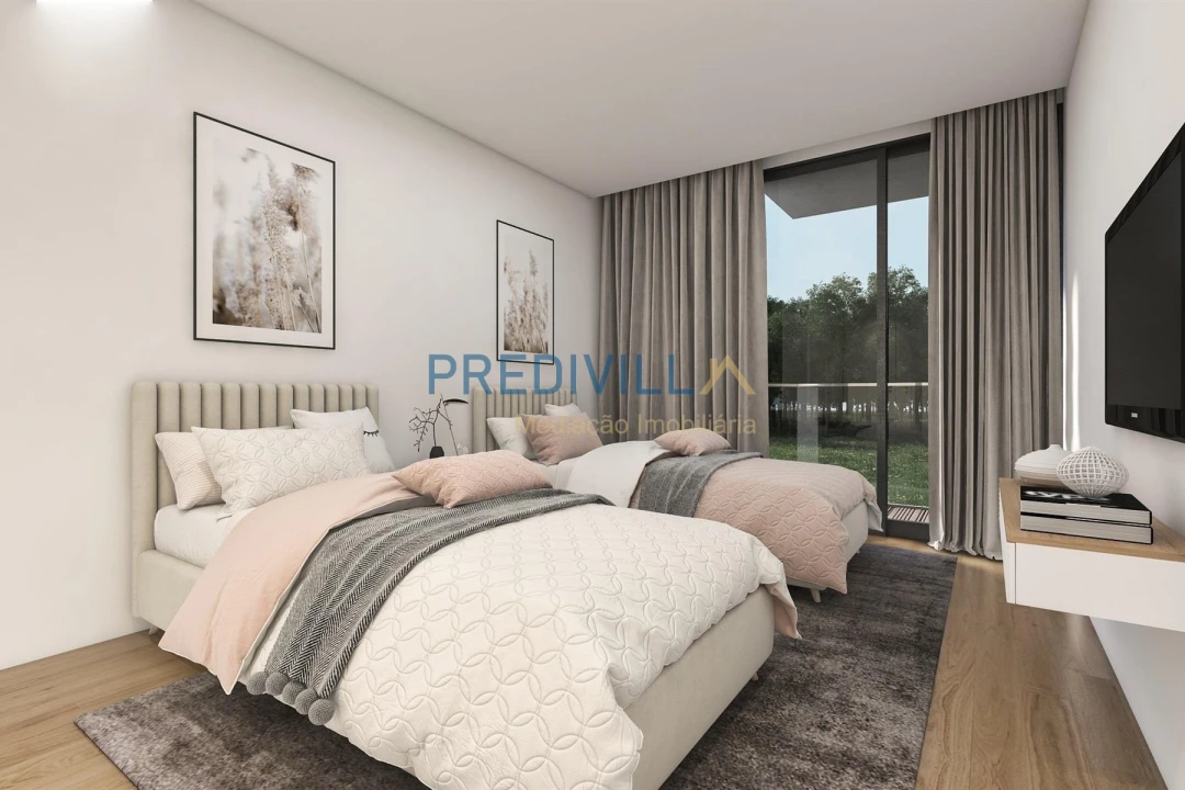 Moradia T4 para Venda em Castêlo da Maia Foto 6