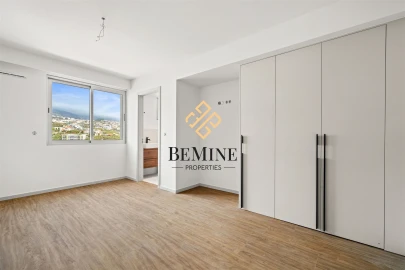 Apartamento T3 para Venda em Camara de Lobos