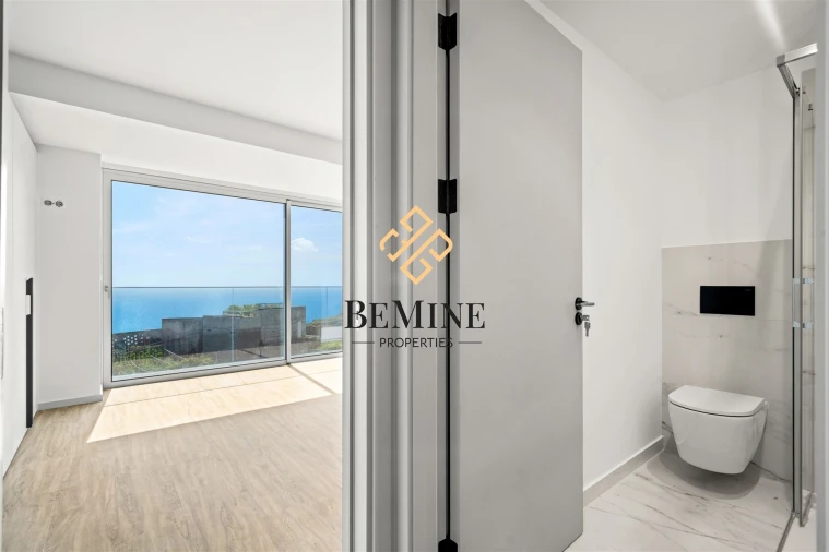 Apartamento T3 para Venda em Camara de Lobos Foto 14