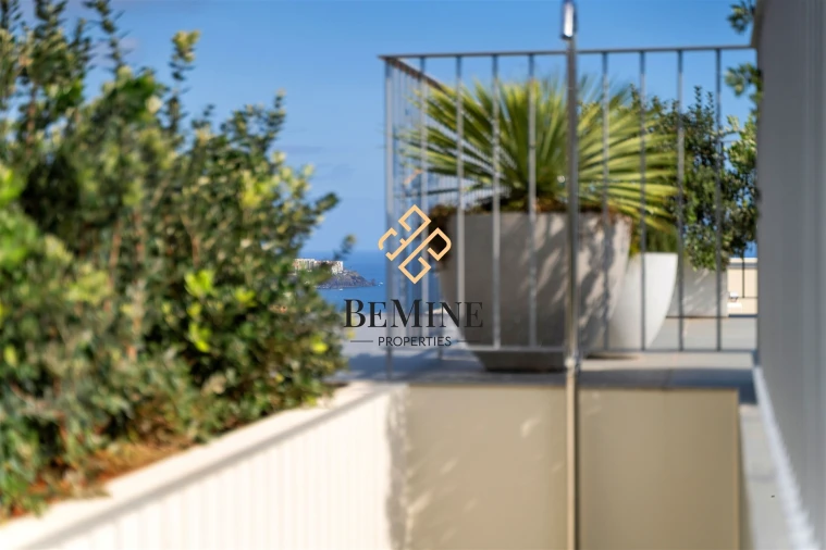 Apartamento T3 para Venda em Camara de Lobos Foto 31