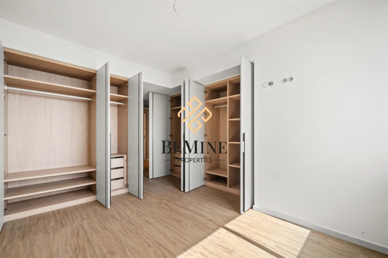 Apartamento T3 para Venda em Camara de Lobos Foto 22