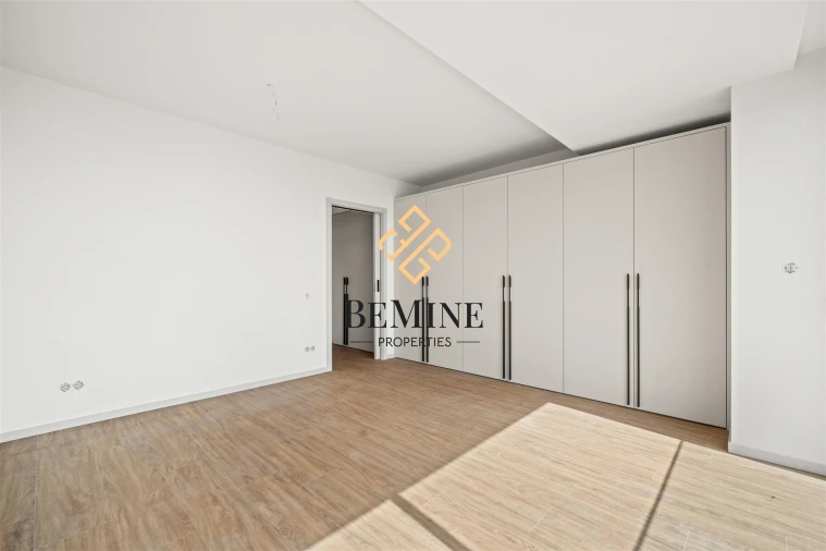 Apartamento T3 para Venda em Camara de Lobos Foto 17