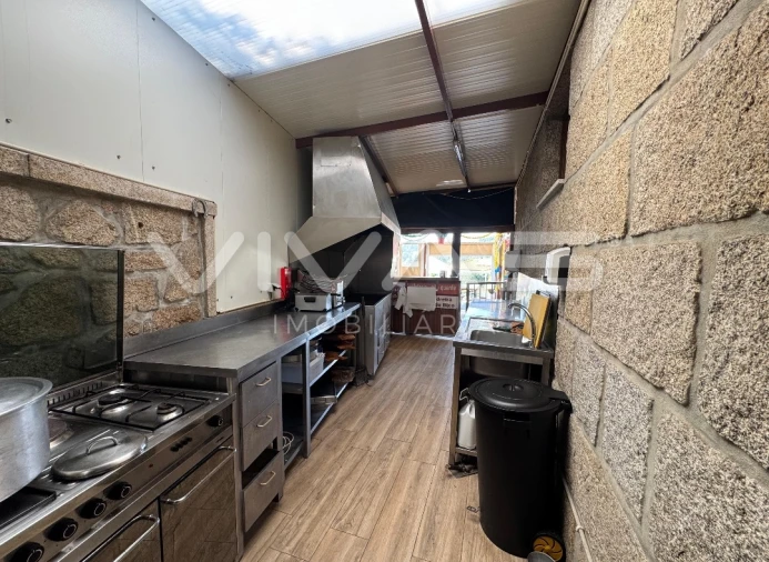 Negócio para Arrendamento em Bico Foto 16