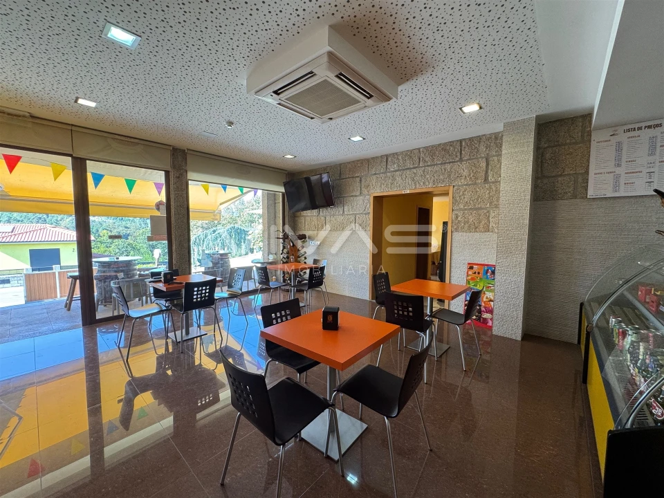 Negócio para Arrendamento em Bico Foto 5