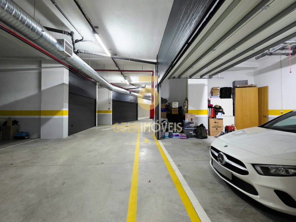 Apartamento T2 para Venda em Penafiel Foto 25