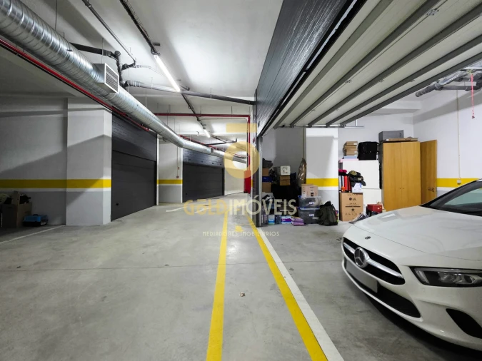 Apartamento T2 para Venda em Penafiel Foto 25