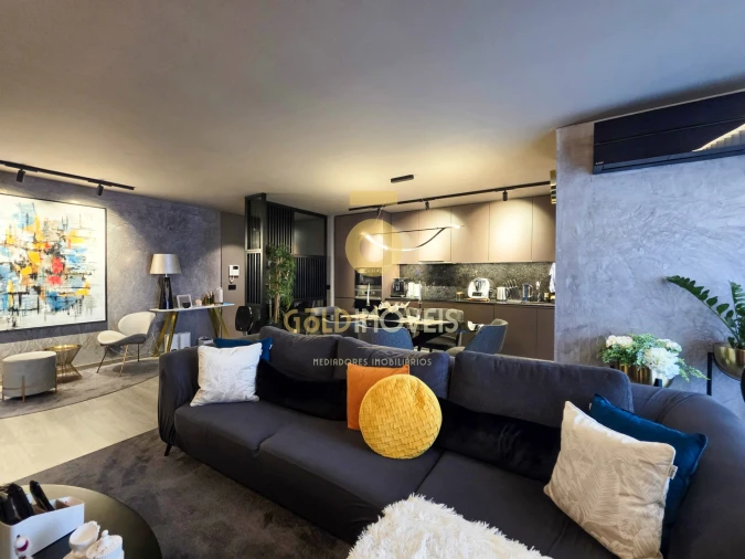 Apartamento T2 para Venda em Penafiel Foto 7