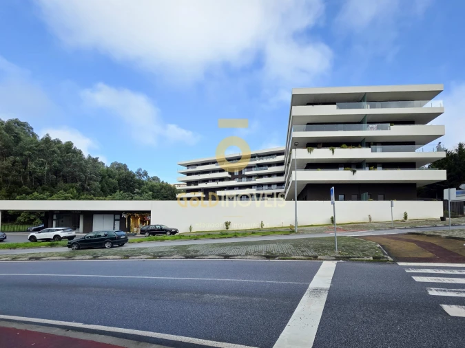 Apartamento T2 para Venda em Penafiel Foto 26