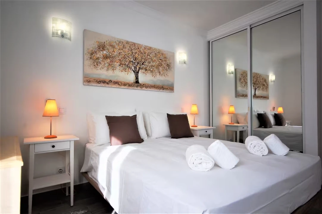 Apartamento T0 para Venda em Albufeira e Olhos de Água Foto 15