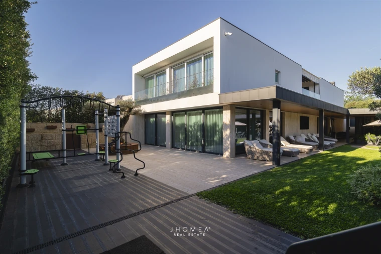 Moradia T5 para Venda em Esgueira Foto 3