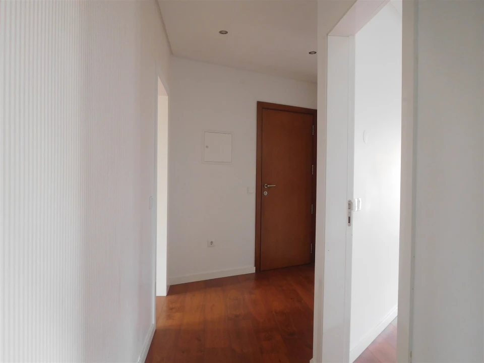 Apartamento T2 para Arrendamento em Marrazes e Barosa Foto 10