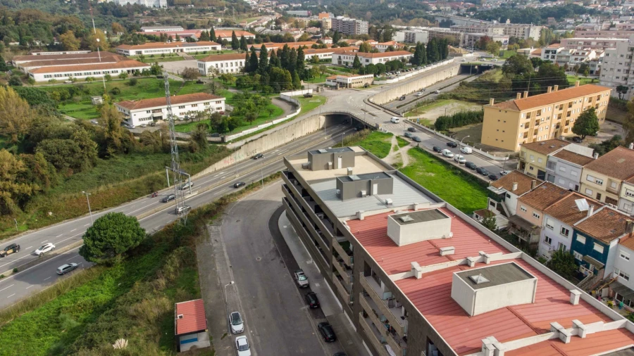 Apartamento T2 para Arrendamento em São Vicente (Braga) Foto 28