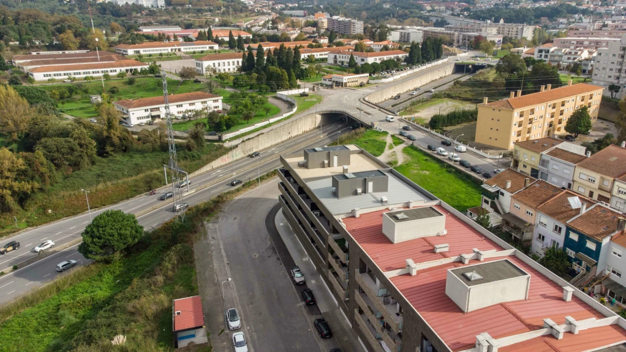 Apartamento T3 para Arrendamento em São Vicente (Braga) Foto 27