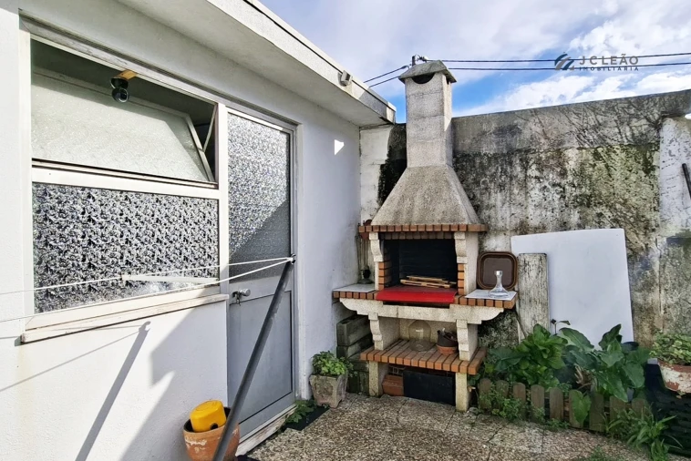 Moradia T3 para Venda em Moreira Foto 12