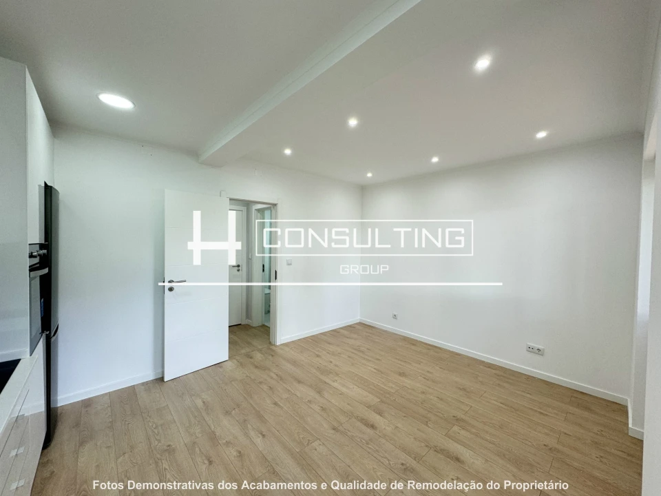 Apartamento T2 para Venda em Venteira Foto 11