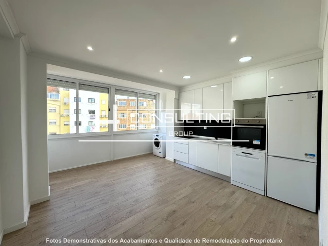 Apartamento T2 para Venda em Venteira Foto 15