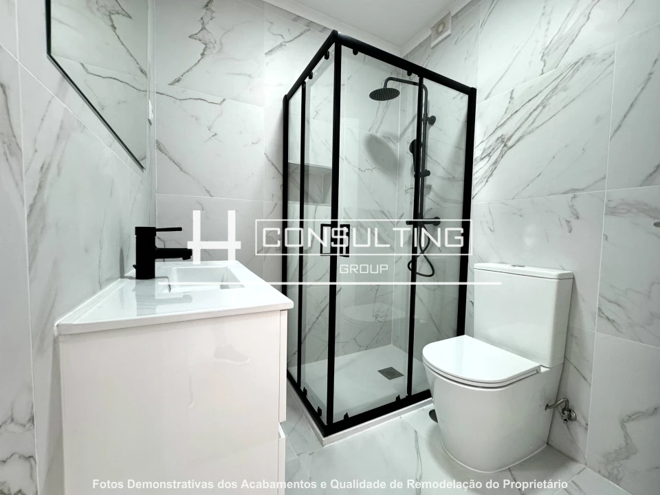 Apartamento T2 para Venda em Venteira Foto 5