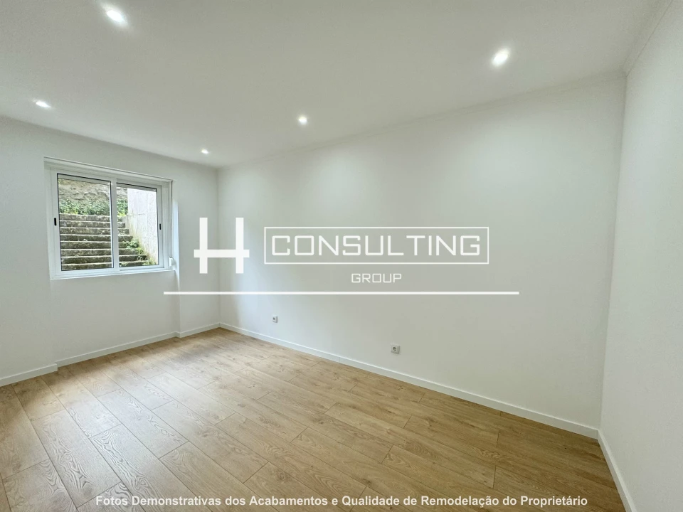 Apartamento T2 para Venda em Venteira Foto 34