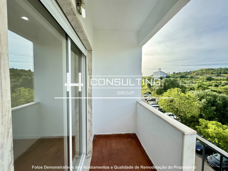 Apartamento T3 para Venda em Queluz e Belas Foto 48