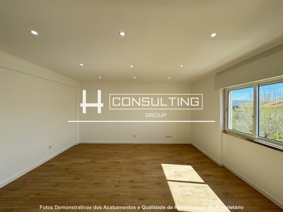 Apartamento T3 para Venda em Queluz e Belas Foto 13