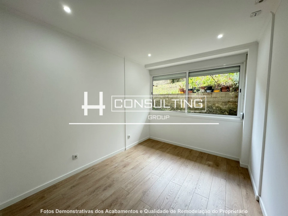 Apartamento T3 para Venda em Queluz e Belas Foto 33