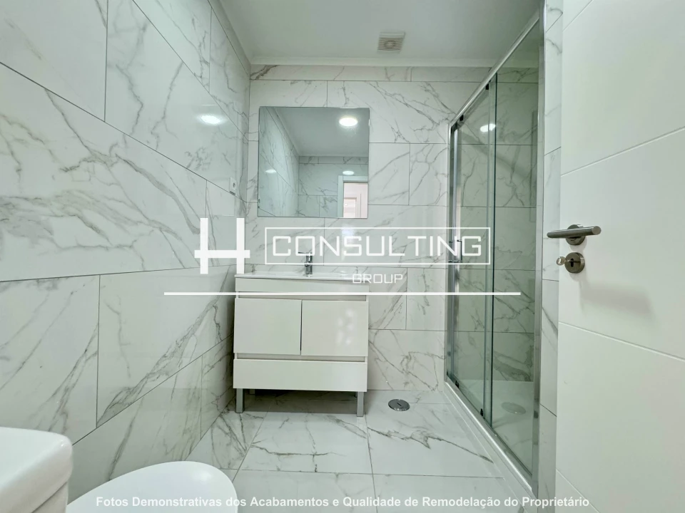 Apartamento T3 para Venda em Queluz e Belas Foto 8