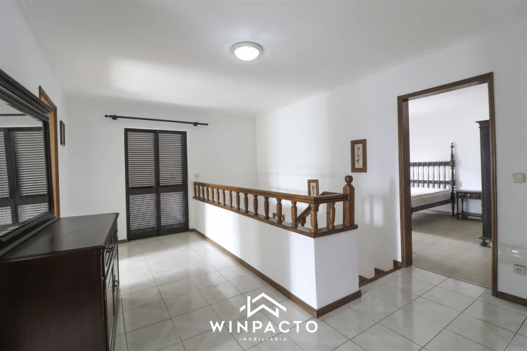 Moradia T4 para Venda em Nelas Foto 25