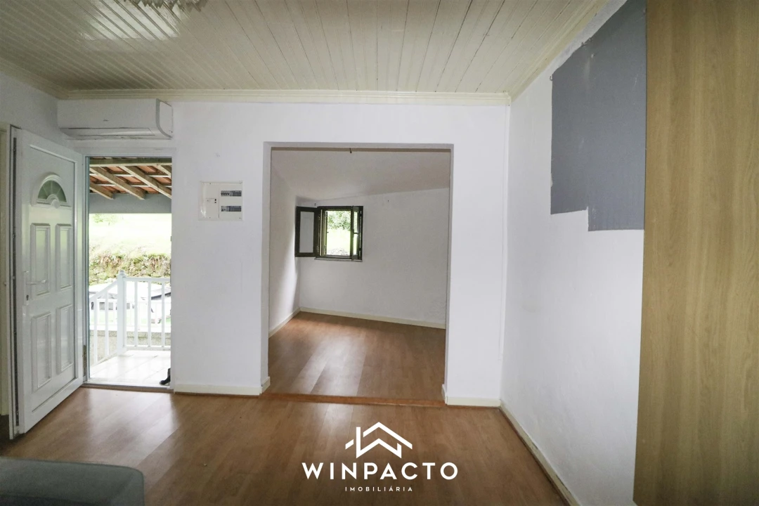 Moradia T3 para Venda em São Miguel de Vila Boa Foto 9