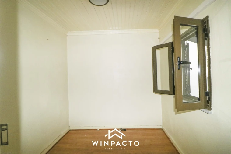 Moradia T3 para Venda em São Miguel de Vila Boa Foto 14