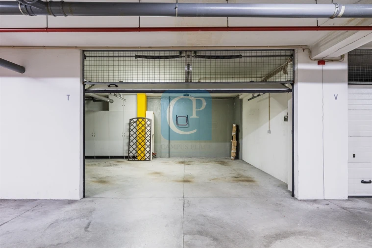 Apartamento T3 para Arrendamento em Pedrouços Foto 29