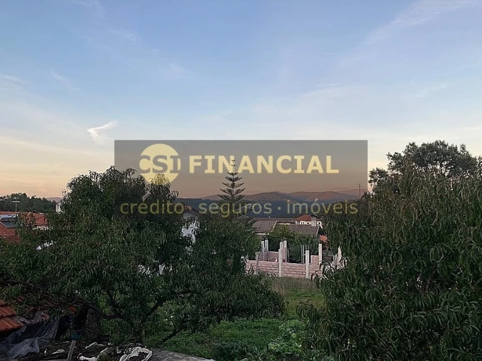 Moradia T4 para Venda em Chave Foto 16