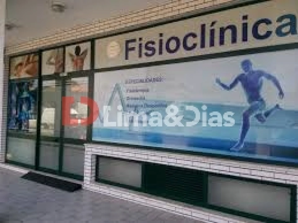 Apartamento T2 para Venda em São Paio de Oleiros Foto 20