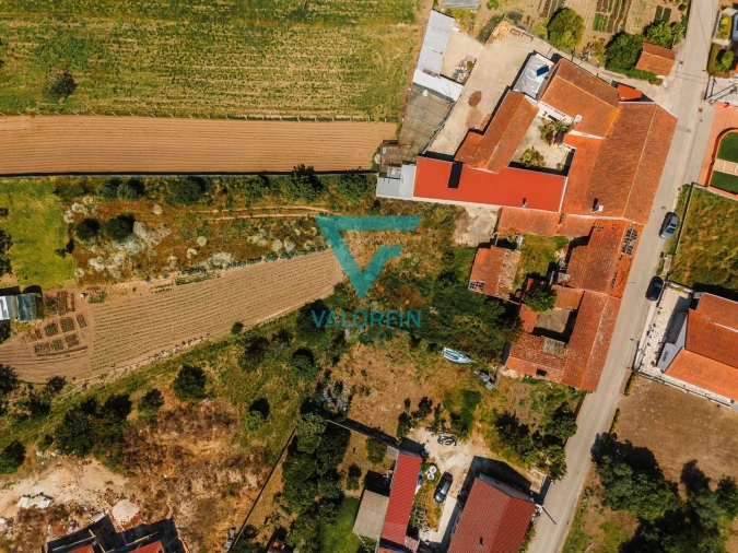 Moradia T3 para Venda em Marinha das Ondas Foto 17