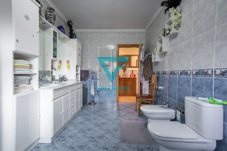 Moradia T3 para Venda em Milagres Foto 13