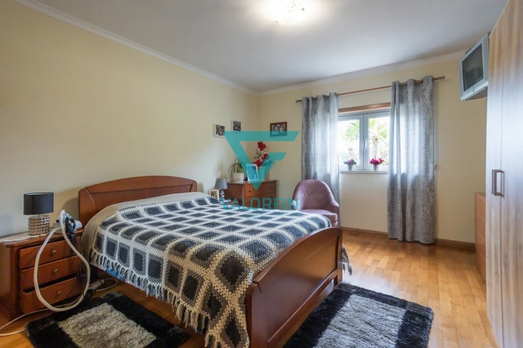 Moradia T3 para Venda em Milagres Foto 15