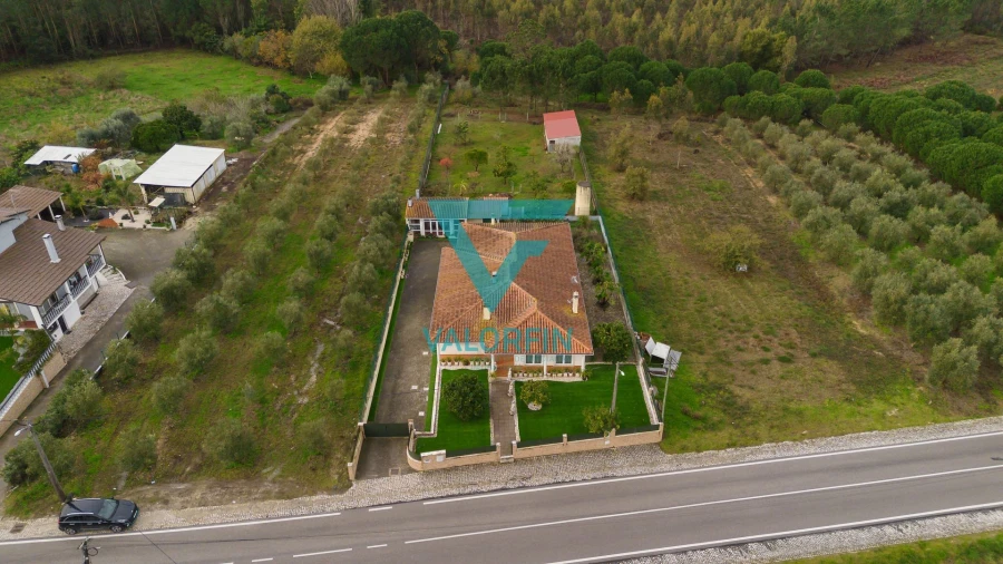 Moradia T3 para Venda em Milagres Foto 4