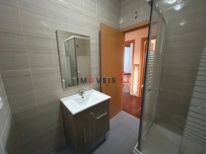 Apartamento T3 para Venda em Batalha Foto 12