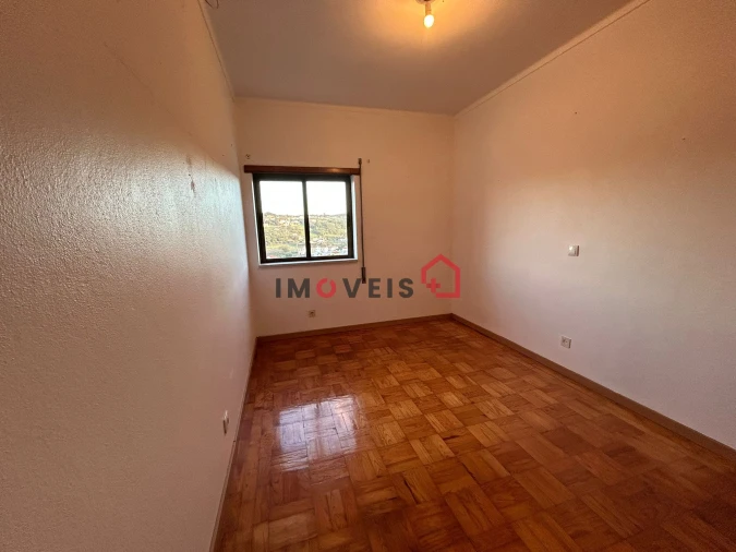 Apartamento T3 para Venda em Batalha Foto 13