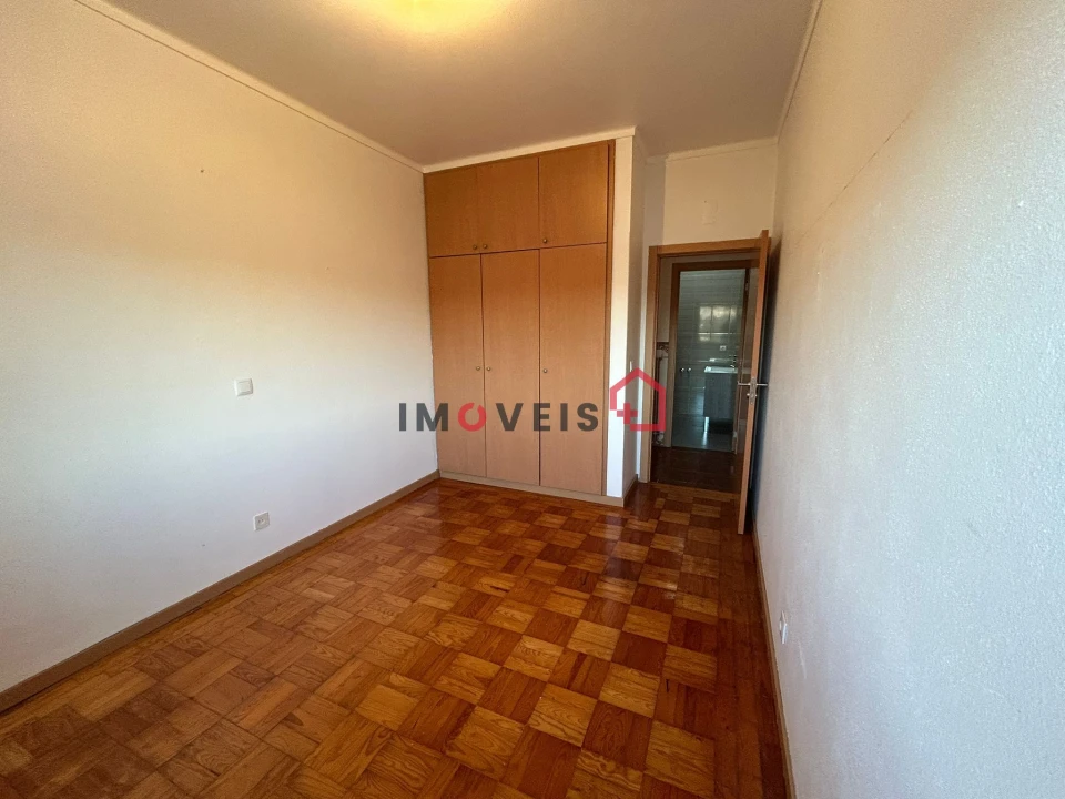 Apartamento T3 para Venda em Batalha Foto 14