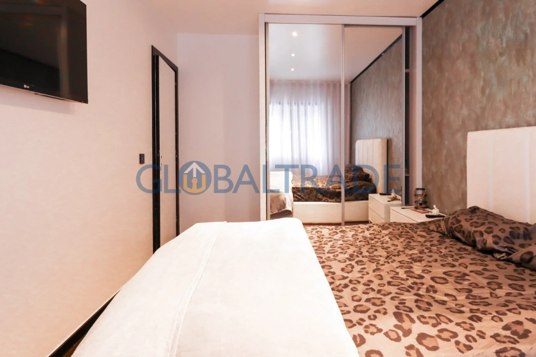 Moradia T4 para Venda em Fânzeres e São Pedro da Cova Foto 17