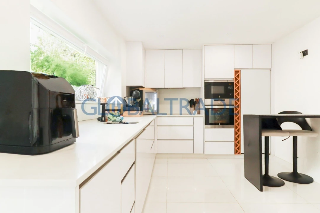 Moradia T4 para Venda em Fânzeres e São Pedro da Cova Foto 20