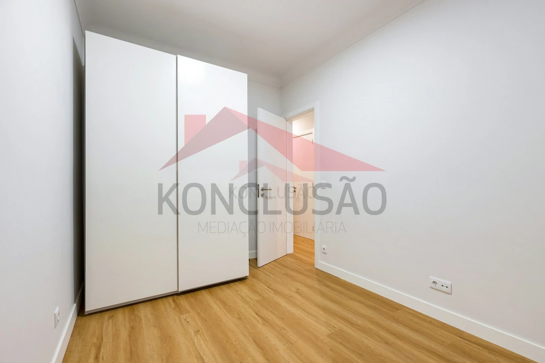 Apartamento T2 para Venda em Moscavide e Portela Foto 20