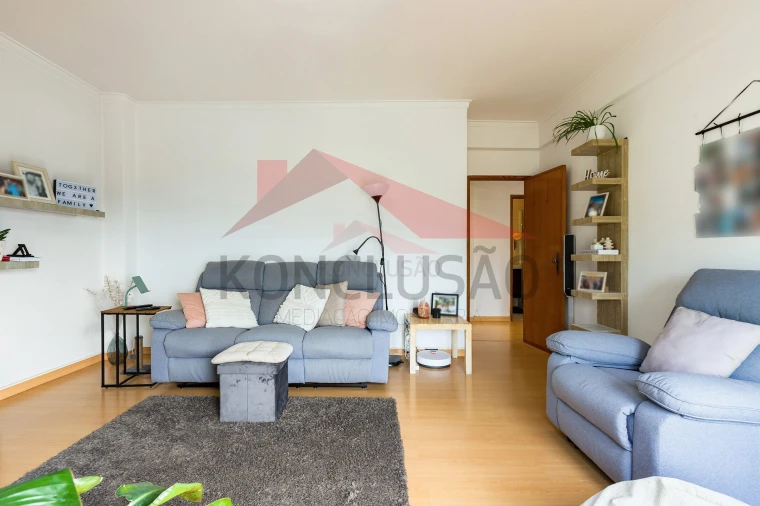 Apartamento T2 para Venda em Alverca do Ribatejo e Sobralinho Foto 7