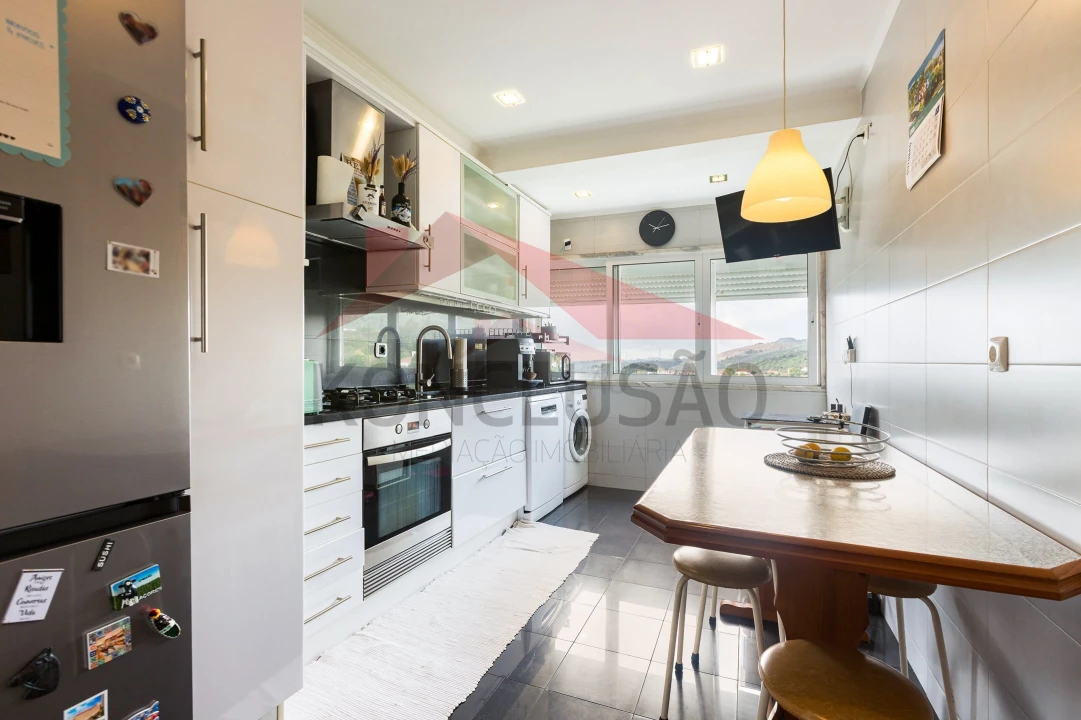 Apartamento T2 para Venda em Alverca do Ribatejo e Sobralinho Foto 1