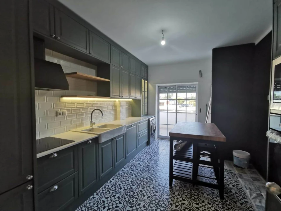 Apartamento T3 para Venda em São João Baptista e Santa Maria dos Olivais Foto 6