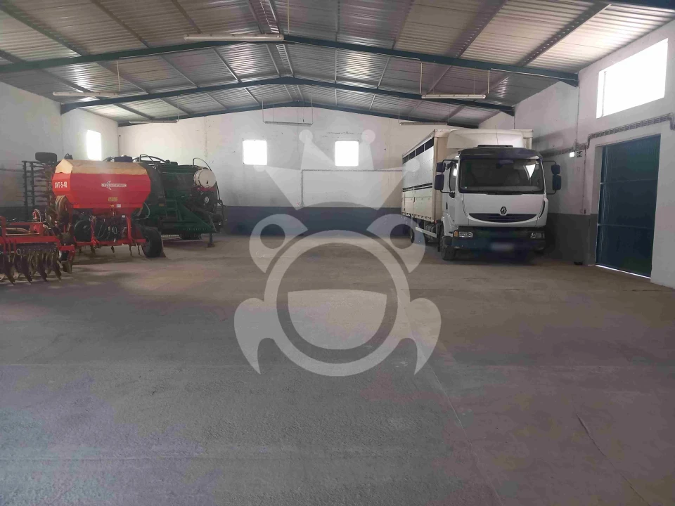 Armazém para Venda em Serpa (Salvador e Santa Maria) Foto 6